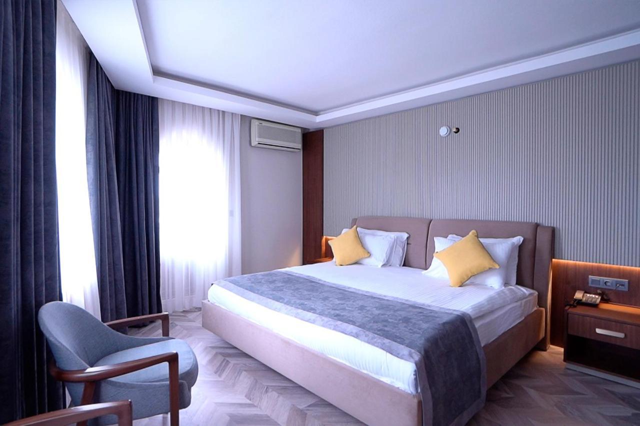 Uk Ankara Hotel Buitenkant foto