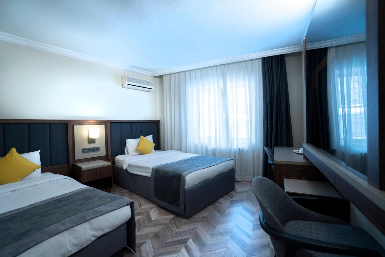 Uk Ankara Hotel Buitenkant foto