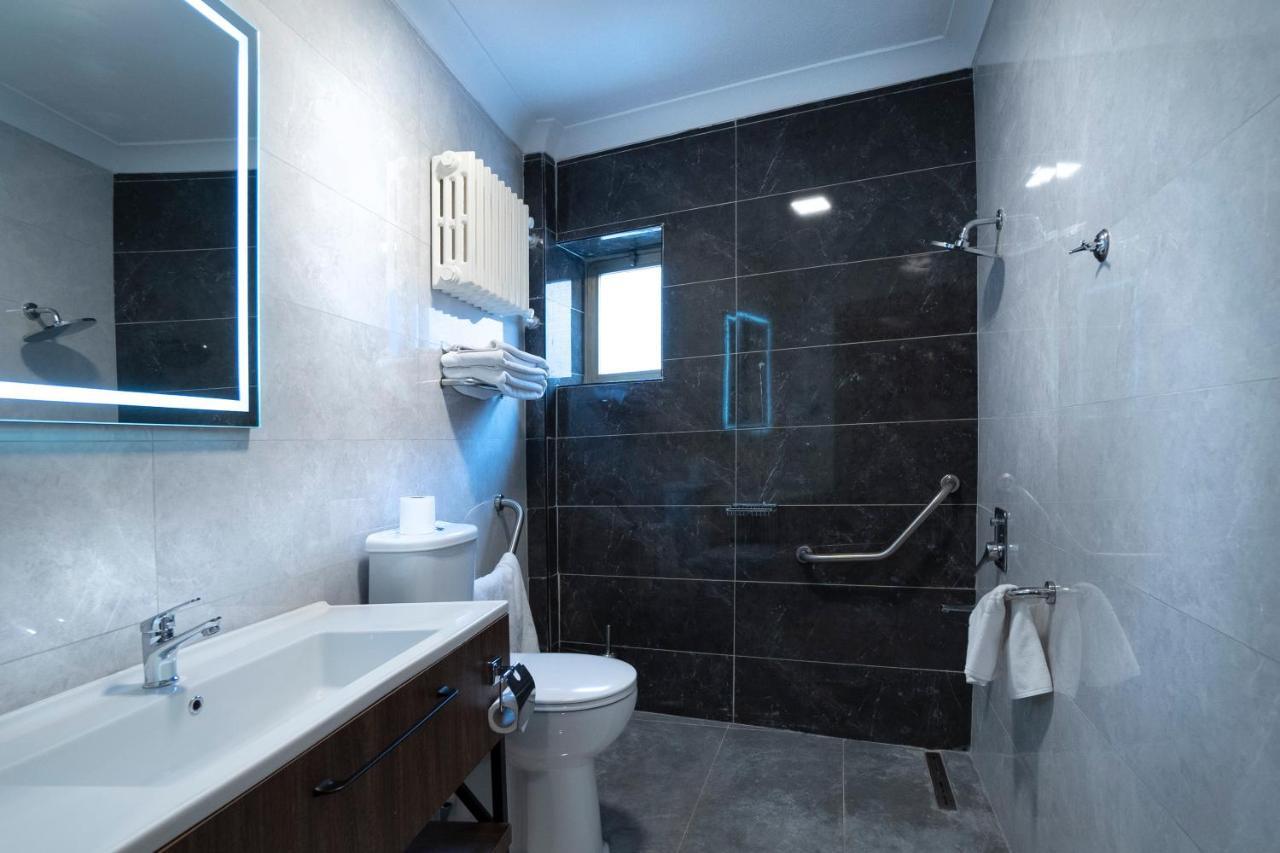 Uk Ankara Hotel Buitenkant foto